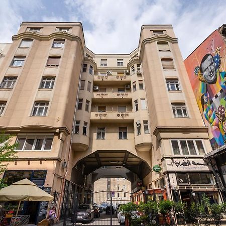 Bpr Chic Gem In The Heart Of The City ブダペスト エクステリア 写真