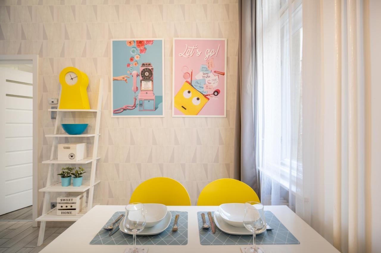 Bpr Chic Gem In The Heart Of The City ブダペスト エクステリア 写真